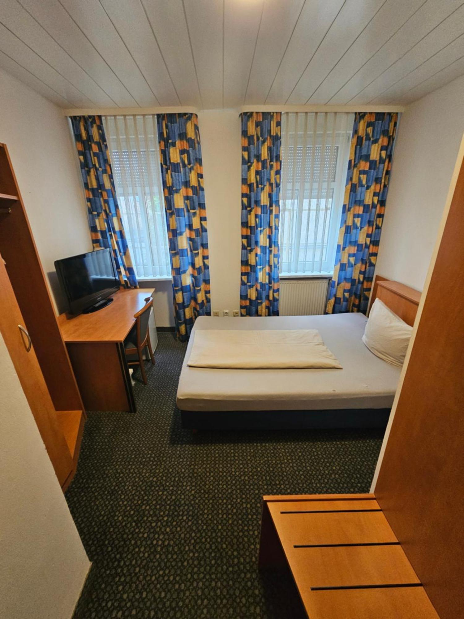 Hotel City Faber Вормс Экстерьер фото