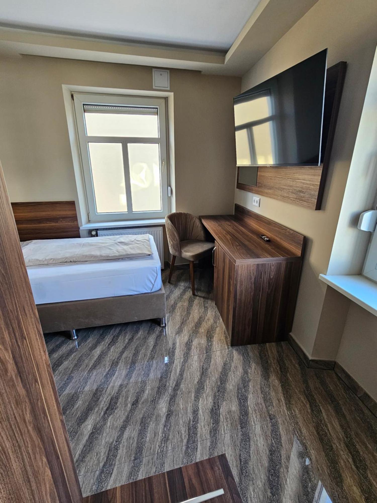 Hotel City Faber Вормс Экстерьер фото