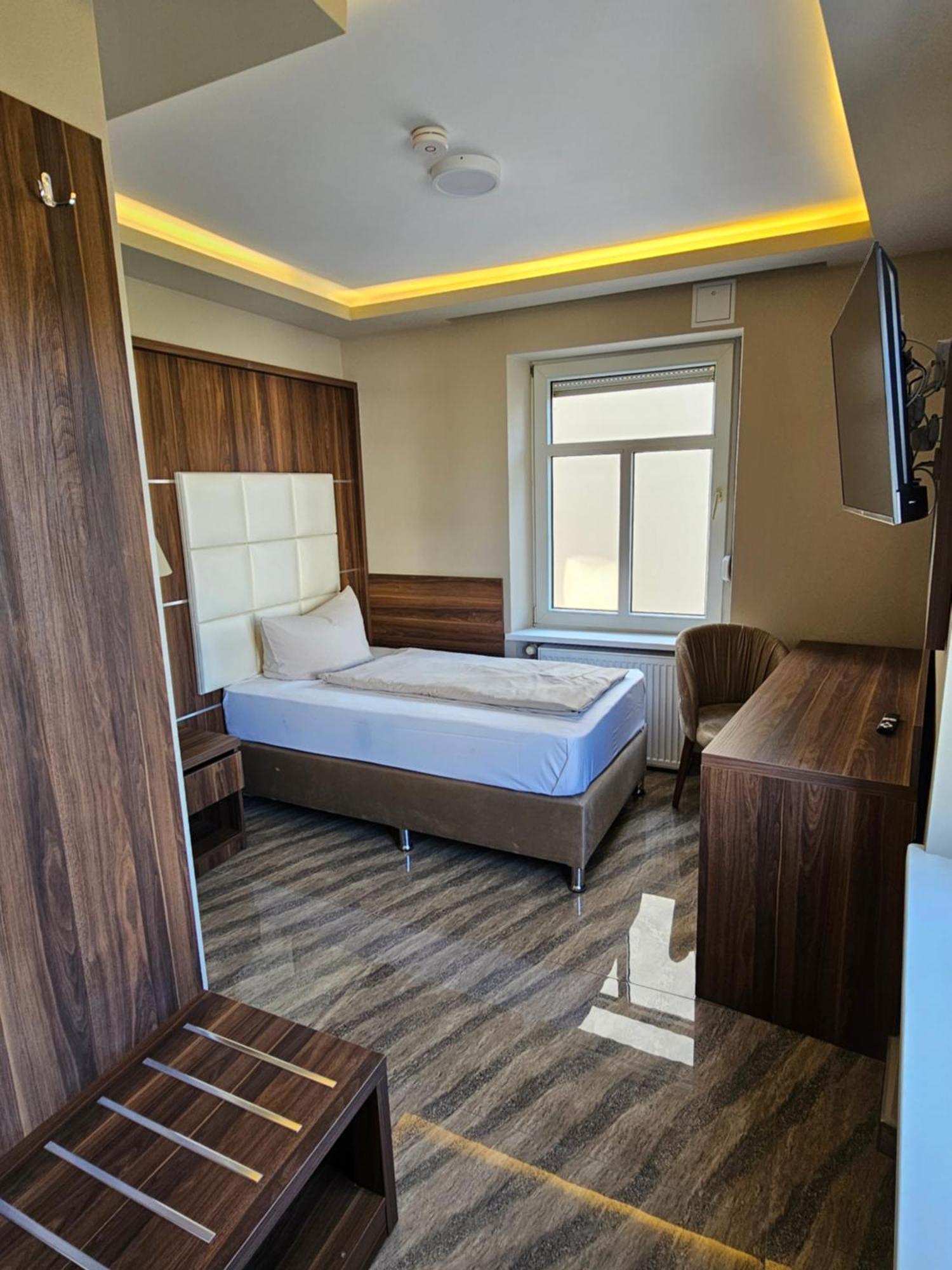 Hotel City Faber Вормс Экстерьер фото
