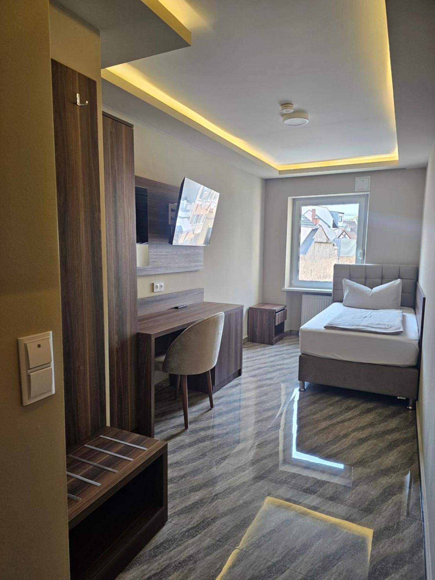 Hotel City Faber Вормс Экстерьер фото